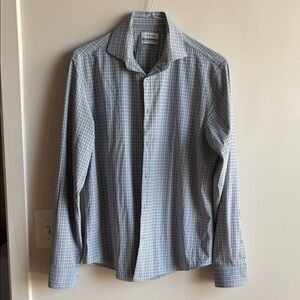 Calvin Klein Men's Light Blue and Gray Checked Dress Shirt
